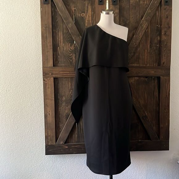 Elegant One Shoulder Layered Irregular Sleeve Black  Midi Dress - Picture 4 of 13